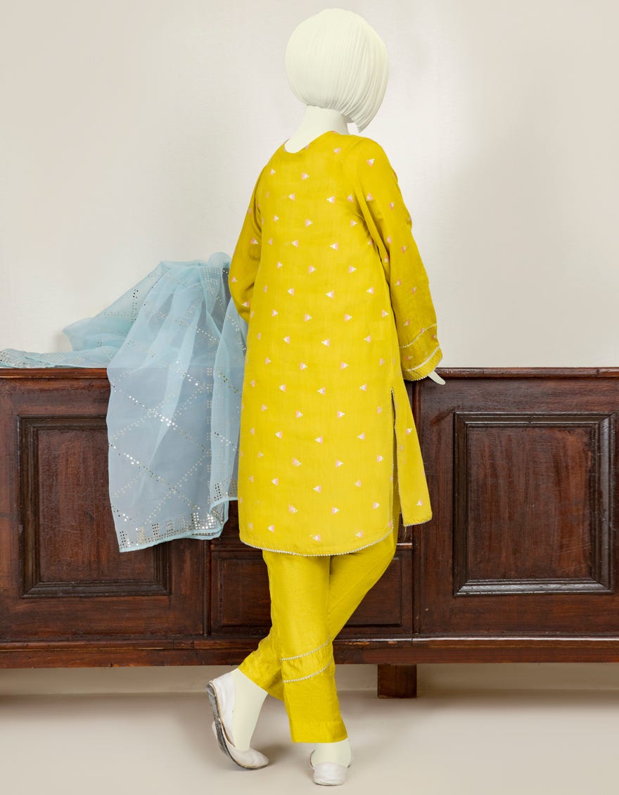 JGK-YGTL-S-635-22 FB/Nolakha-542